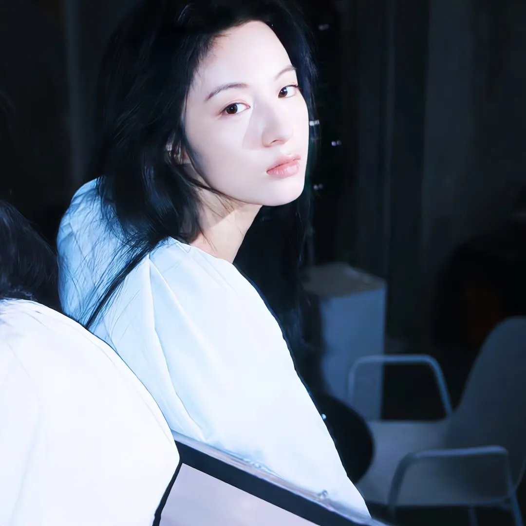 沙漠中的少年